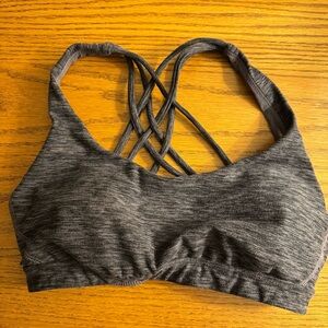 Victoria’s Secret Criss Cross Back Grey Sports Bra Size Small Removable Cups